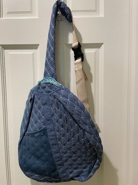 Oak and Reed Quilted Sling